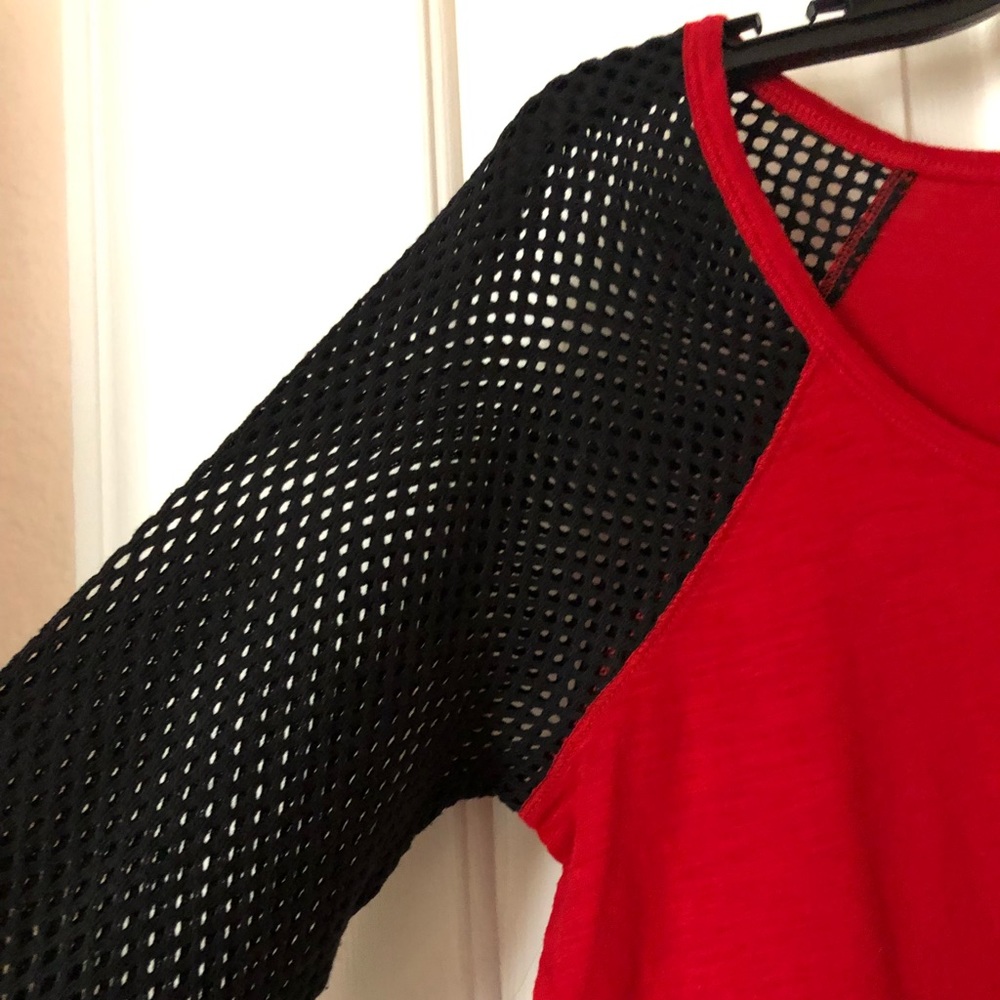 Express red top - Picture 3 of 6